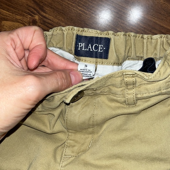 3 pair bundle boys khakis size 5- Children’s place -1 extra pair free - 4 total - Picture 12 of 13